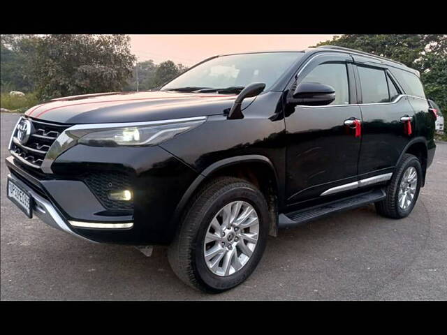 Used Toyota Fortuner 4X4 MT 2.8 Diesel in Delhi