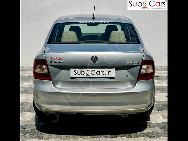 Used Skoda Rapid [2015-2016] 1.6 MPI Style Plus AT in Hyderabad