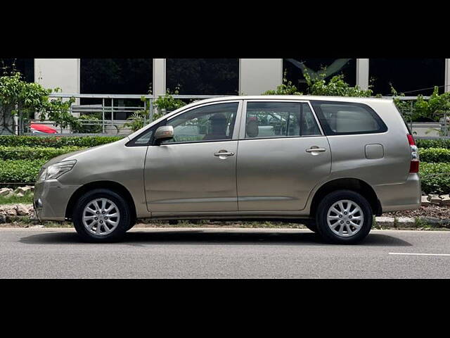 Used Toyota Innova [2012-2013] 2.5 G 7 STR BS-IV in Chandigarh