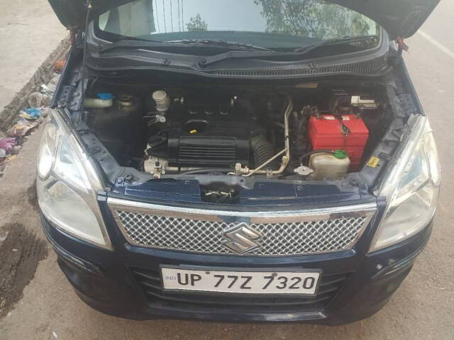 Used Maruti Suzuki Wagon R 1.0 [2014-2019] VXI AMT in Kanpur