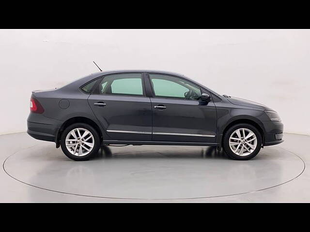 Used Skoda Rapid Style 1.6 MPI AT in Hyderabad