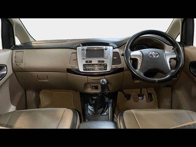 Used Toyota Innova [2013-2014] 2.5 VX 8 STR BS-III in Chandigarh