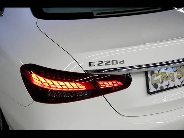 Used Mercedes-Benz E-Class E 220d Exclusive in Delhi