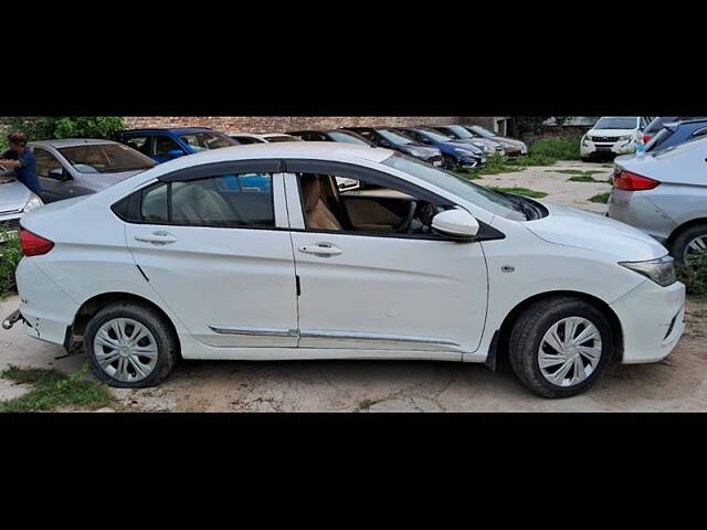 Used Honda City 4th Generation S Petrol in Lucknow