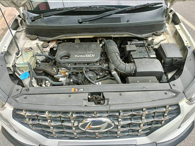 Used Hyundai Venue [2019-2022] SX Plus 1.0 Turbo DCT Dual Tone [2020-2020] in Bangalore