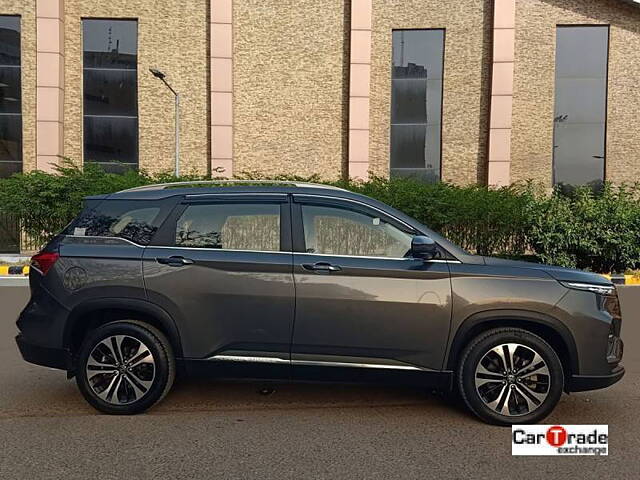 Used MG Hector Plus Sharp 2.0 Diesel Turbo MT 6-STR in Delhi