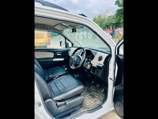 Used Maruti Suzuki Wagon R 1.0 [2014-2019] VXI in Lucknow