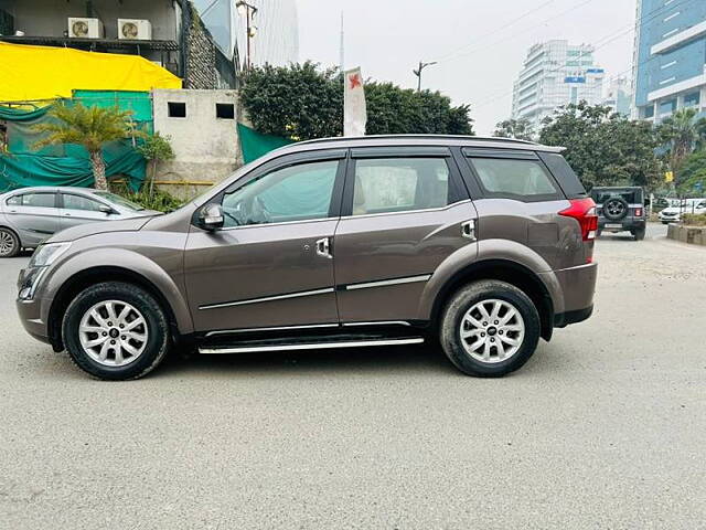 Used Mahindra XUV500 W11 in Delhi