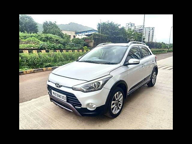 Used 2015 Hyundai i20 Active in Mumbai