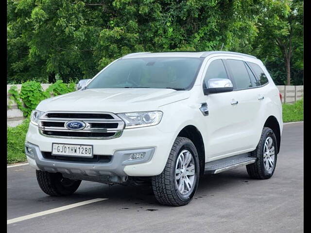 Used Ford Endeavour [2016-2019] Titanium 2.2 4x2 AT in Ahmedabad