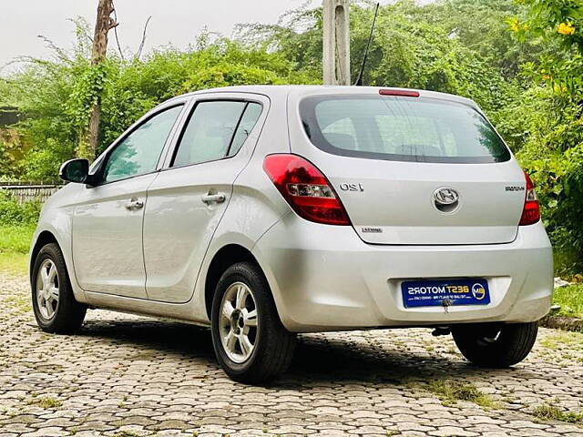 Used Hyundai i20 [2010-2012] Sportz 1.2 BS-IV in Ahmedabad