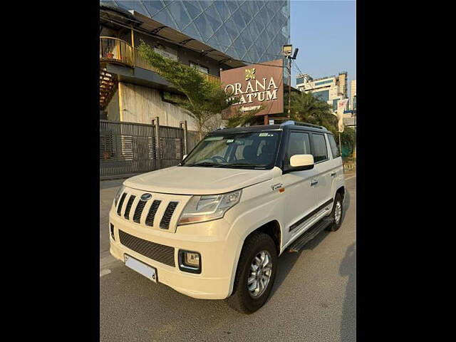 Used Mahindra TUV300 [2015-2019] T8 in Delhi