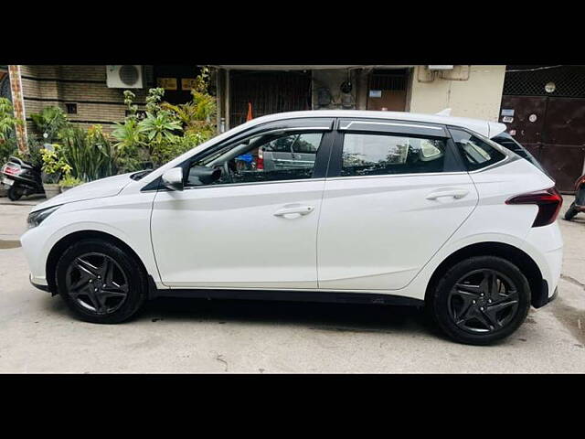 Used Hyundai i20 [2020-2023] Sportz 1.2 MT [2020-2023] in Delhi