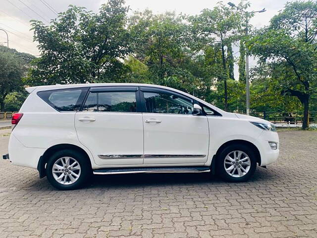 Used Toyota Innova Crysta [2016-2020] 2.4 G 7 STR [2016-2017] in Pune