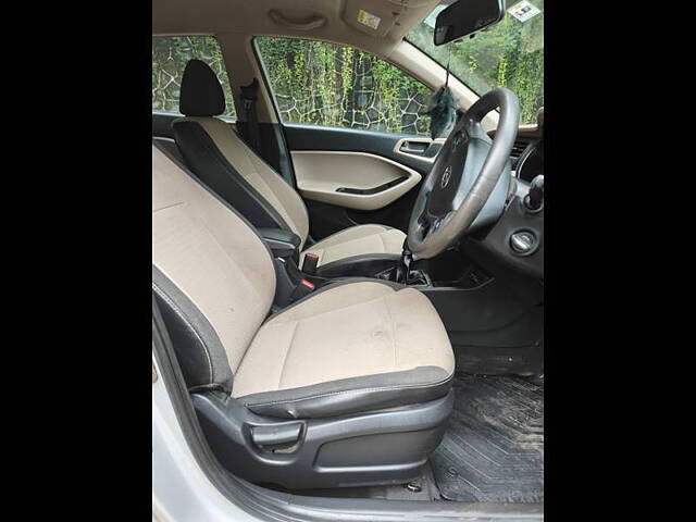 Used Mahindra KUV100 [2016-2017] K4 D 6 STR in Mumbai