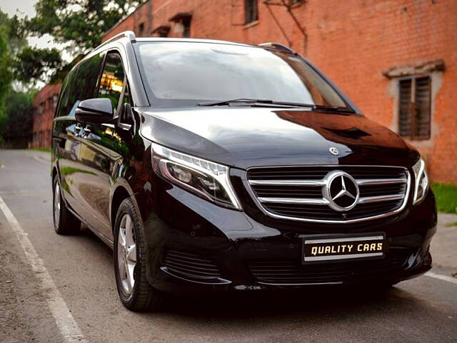 Used Mercedes-Benz V-Class Exclusive LWB [2019-2020] in Delhi