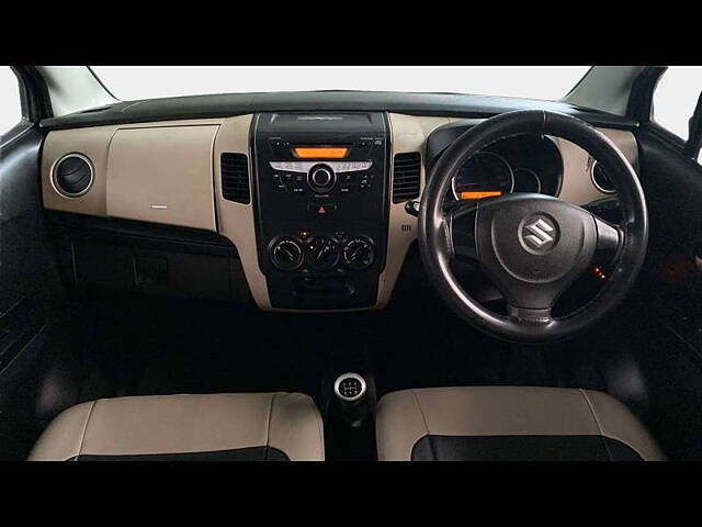 Used Maruti Suzuki Wagon R 1.0 [2014-2019] VXI in Ahmedabad