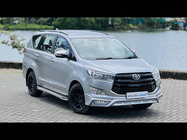 Used Toyota Innova Crysta [2016-2020] 2.8 GX AT 7 STR [2016-2020] in Kochi