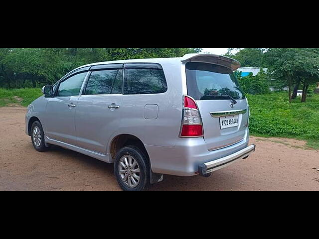 Used Toyota Innova [2005-2009] 2.5 V 7 STR in Hyderabad