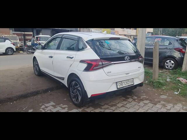 Used Hyundai i20 [2020-2023] Sportz 1.2 MT [2020-2023] in Chandigarh