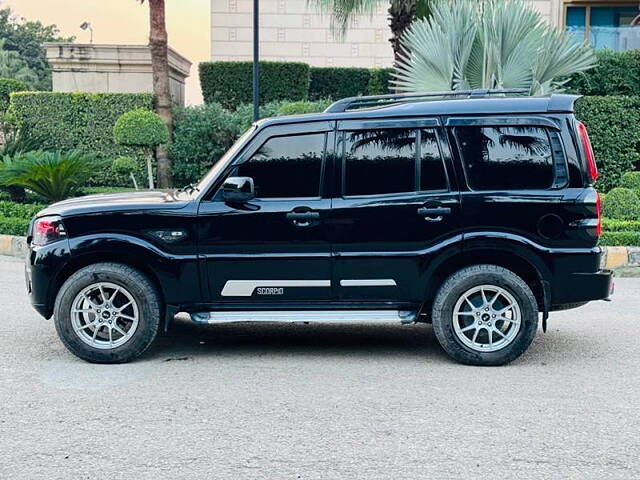 Used Mahindra Scorpio 2021 S5 2WD 7 STR in Delhi