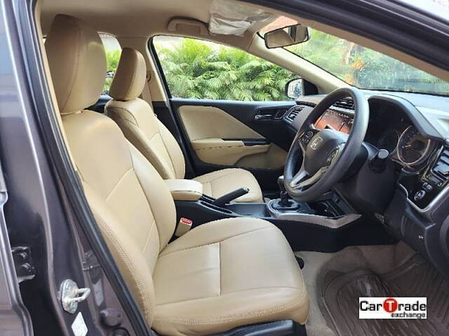 Used Honda City 4th Generation V Petrol in Mumbai