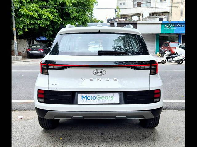 Used Hyundai Venue [2022-2023] SX 1.5 CRDi in Delhi