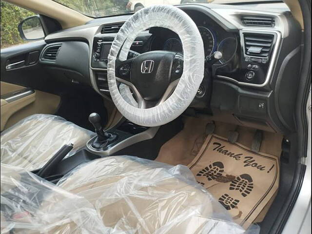 Used Honda City 4th Generation V Petrol [2017-2019] in Delhi