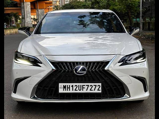 Used 2022 Lexus ES in Mumbai