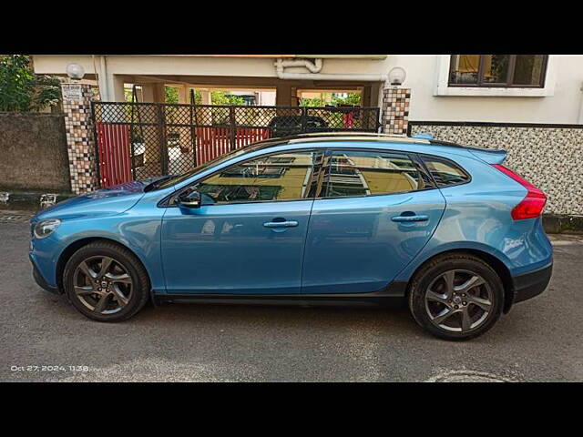 Used Volvo V40 Cross Country [2013-2016] D3 in Kolkata