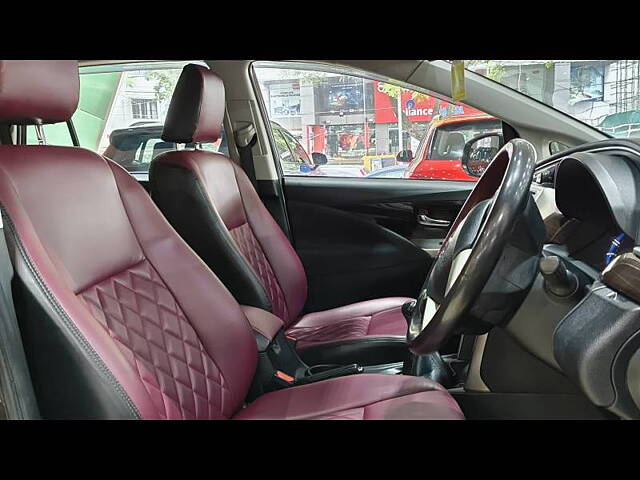 Used Toyota Innova Crysta [2016-2020] 2.4 V Diesel in Bangalore