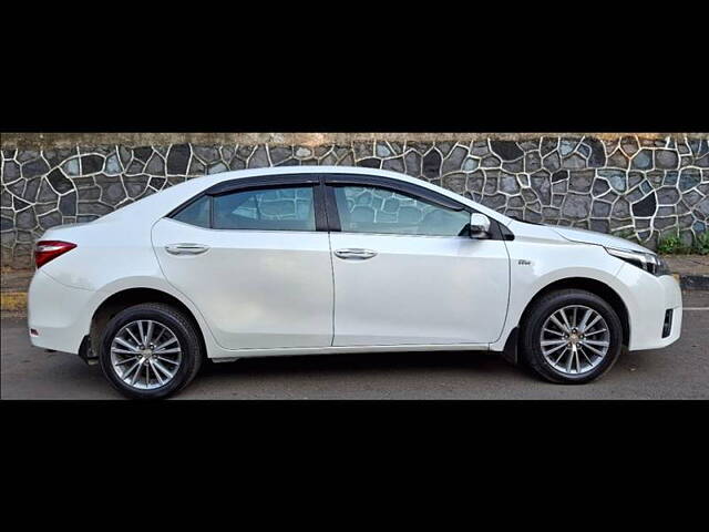 Used Toyota Corolla Altis [2014-2017] GL Petrol in Mumbai