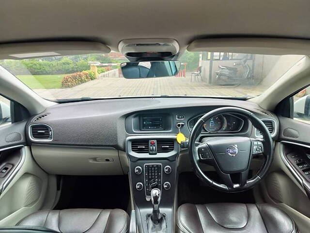 Used Volvo V40 Cross Country [2013-2016] D3 in Nashik