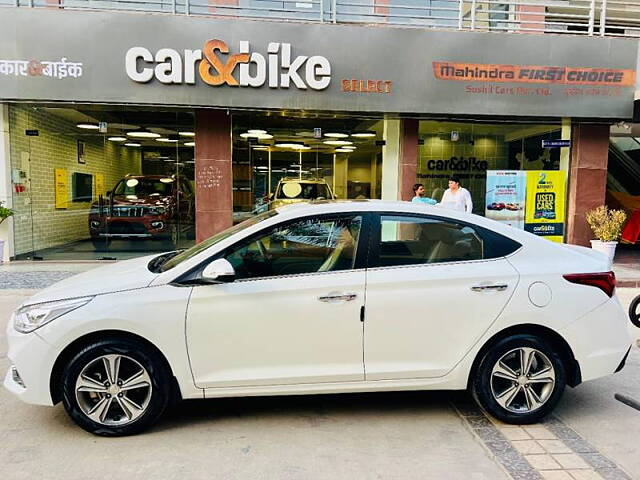 Used Hyundai Verna [2017-2020] SX (O) 1.6 CRDi  AT in Gurgaon