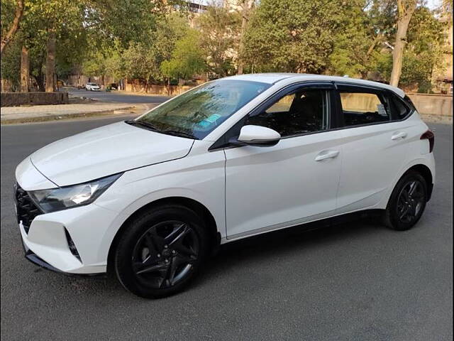 Used Hyundai i20 [2020-2023] Sportz 1.2 MT [2020-2023] in Delhi