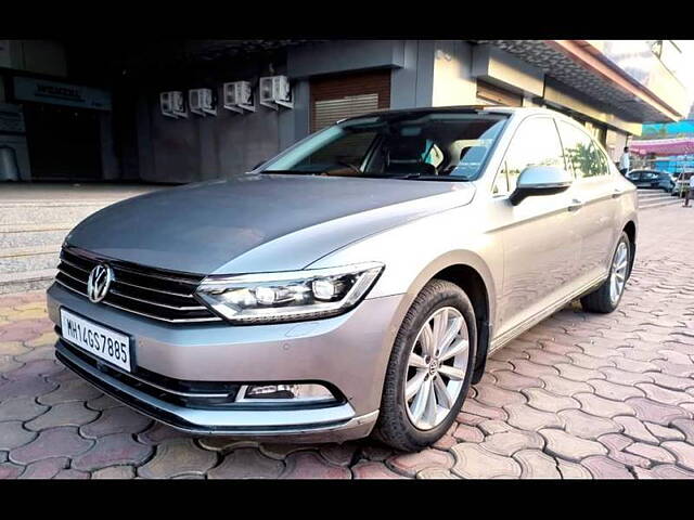 Used Volkswagen Passat Comfortline in Pune