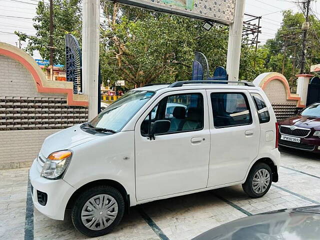 Used Maruti Suzuki Wagon R 1.0 [2010-2013] LX in Kanpur