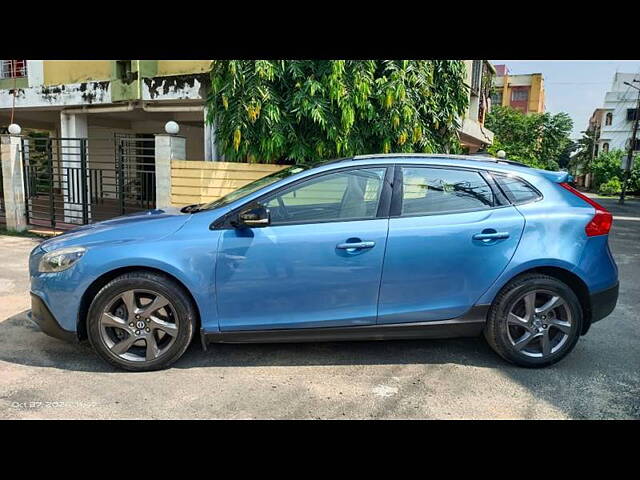 Used Volvo V40 Cross Country [2013-2016] D3 in Kolkata