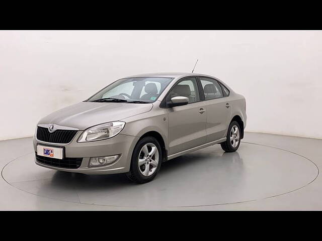 Used Skoda Rapid [2011-2014] Elegance 1.6 MPI MT in Hyderabad