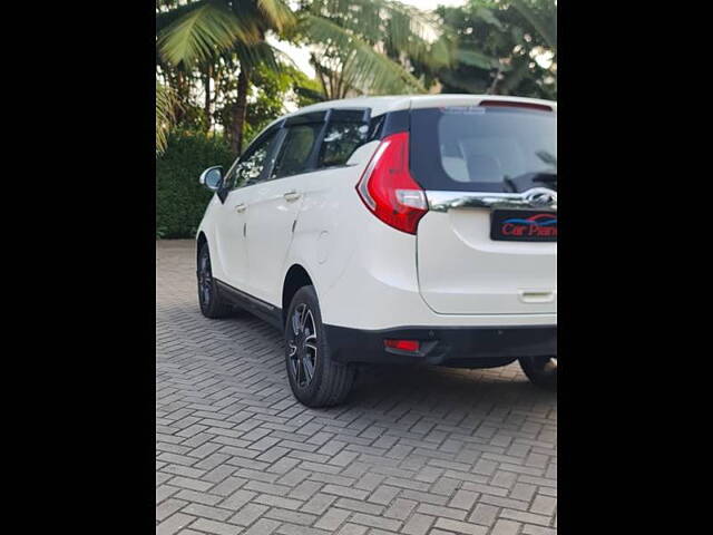 Used Mahindra Marazzo [2018-2020] M8 7 STR in Surat