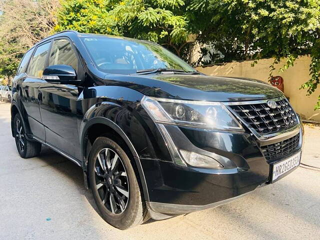 Used Mahindra XUV500 W11 (O) AT in Delhi