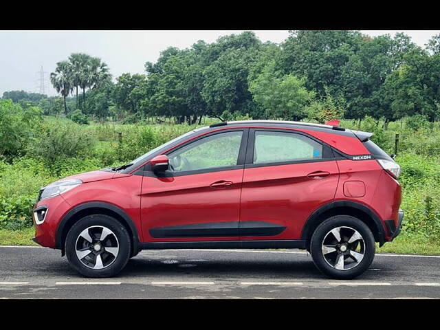 Used Tata Nexon [2017-2020] XZ Plus Dual Tone in Surat