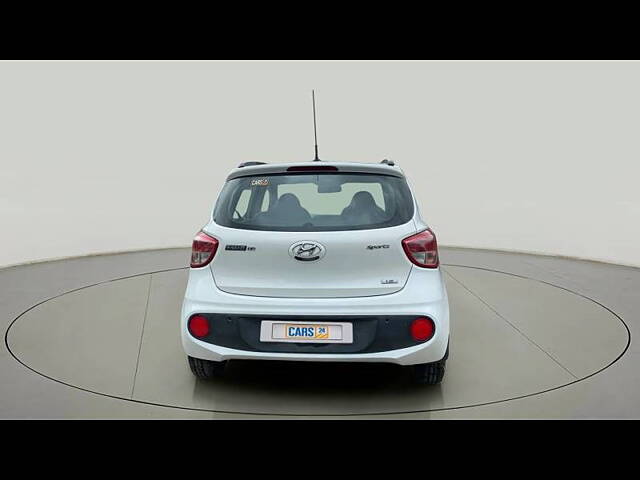 Used Hyundai Grand i10 Sportz (O) 1.2 Kappa VTVT [2017-2018] in Ahmedabad