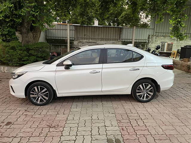 Used Honda City 4th Generation ZX Petrol in Lucknow