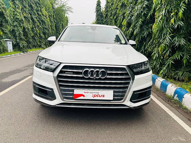 Used 2017 Audi Q7 in Kolkata