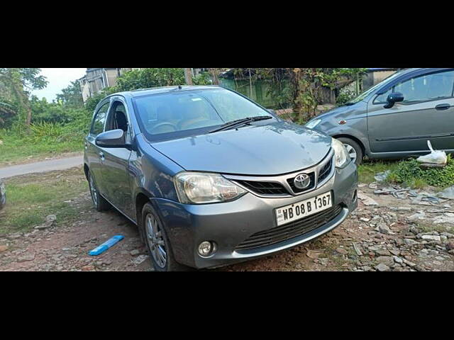 Used 2015 Toyota Etios Liva in Kolkata