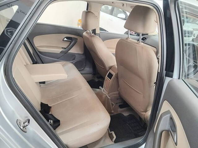 Used Volkswagen Vento [2015-2019] Highline Plus 1.2 (P) AT 16 Alloy in Mumbai