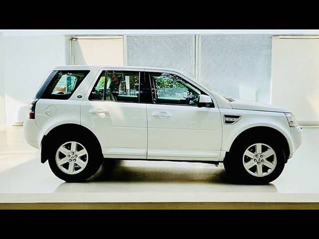 Used Land Rover Freelander 2 SE in Pune