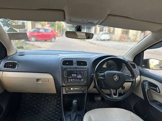 Used Skoda Rapid Ambition 1.5 TDI AT in Chandigarh