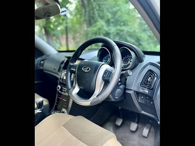 Used Mahindra XUV500 W7 [2018-2020] in Delhi